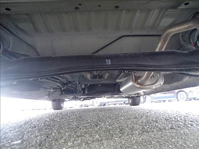 Honda N BOX CUSTOM 2018-10 184563-18