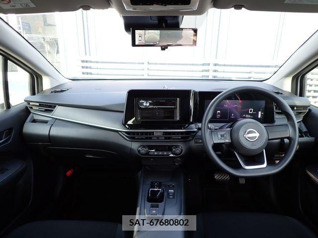 Nissan NOTE 2022-02 329889-1