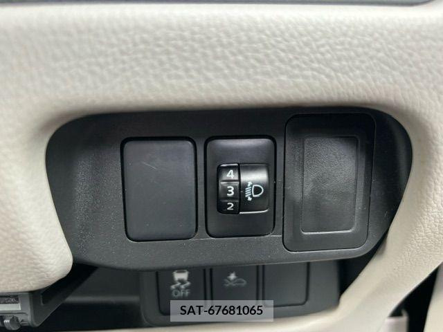 Nissan DAYZ 2017-02 323376-16