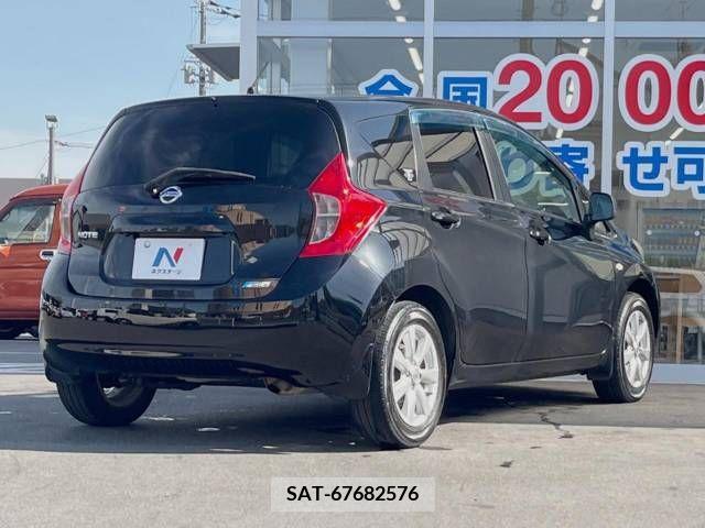 Nissan NOTE 2013-08 302323-17