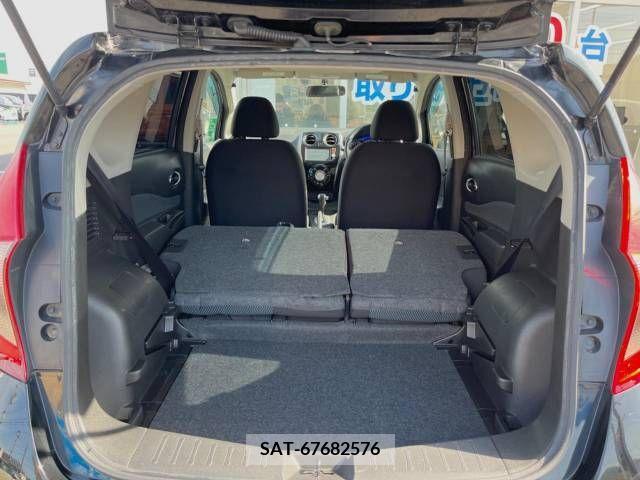 Nissan NOTE 2013-08 302323-11