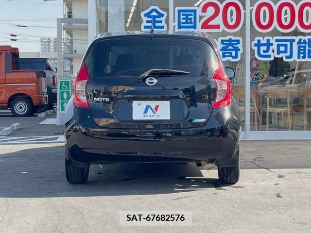 Nissan NOTE 2013-08 302323-15