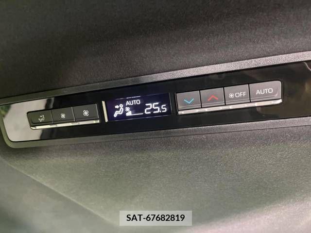 Toyota VOXY 2023-10 289072-5