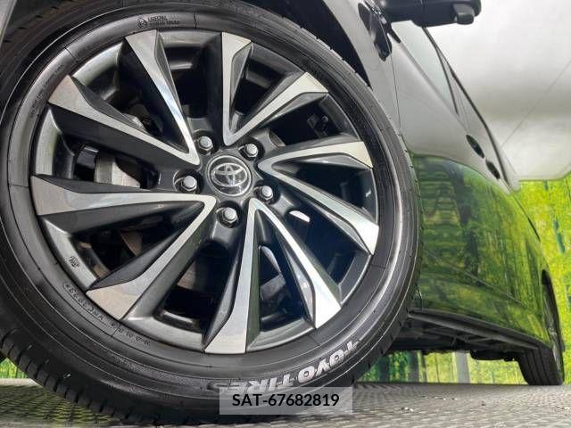 Toyota VOXY 2023-10 289072-13