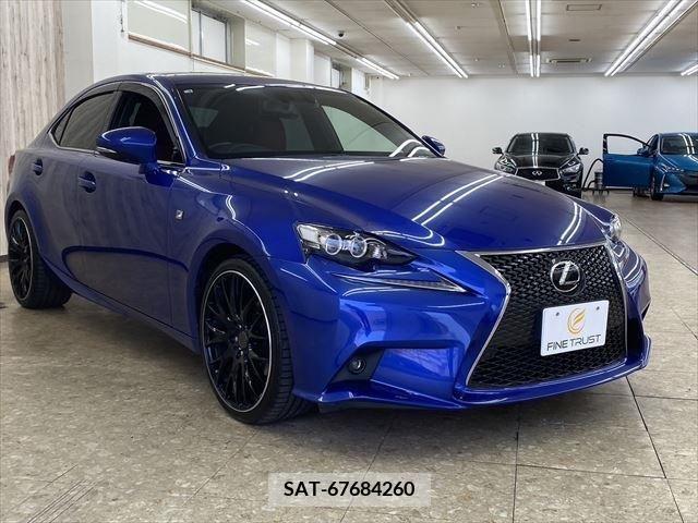 Lexus IS 2014-09 304445-2