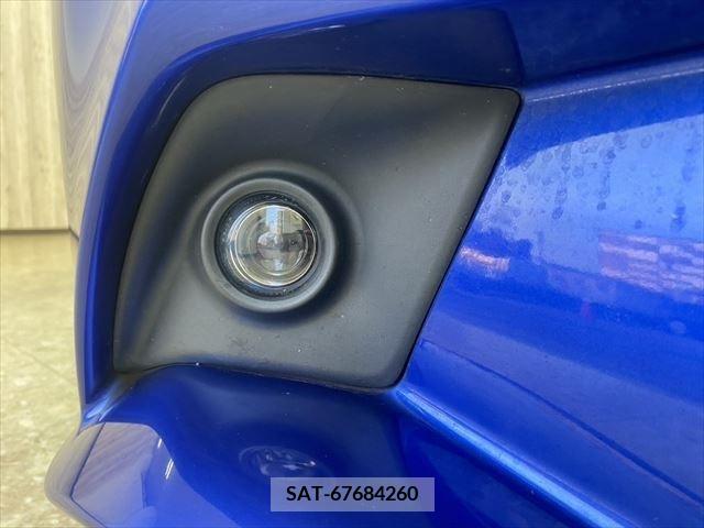 Lexus IS 2014-09 304445-11