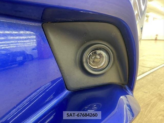 Lexus IS 2014-09 304445-10