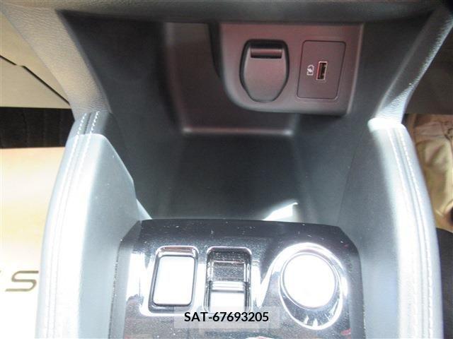 Nissan KICKS 2020-06 346733-12