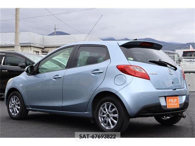 Mazda DEMIO 2013-05 267865-1