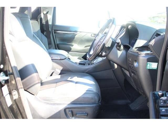 Toyota ALPHARD HYBRID 2018-12 16756-13