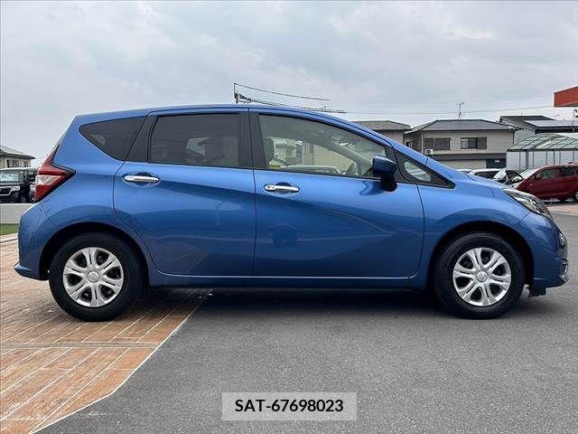 Nissan NOTE 2019-04 302439-11