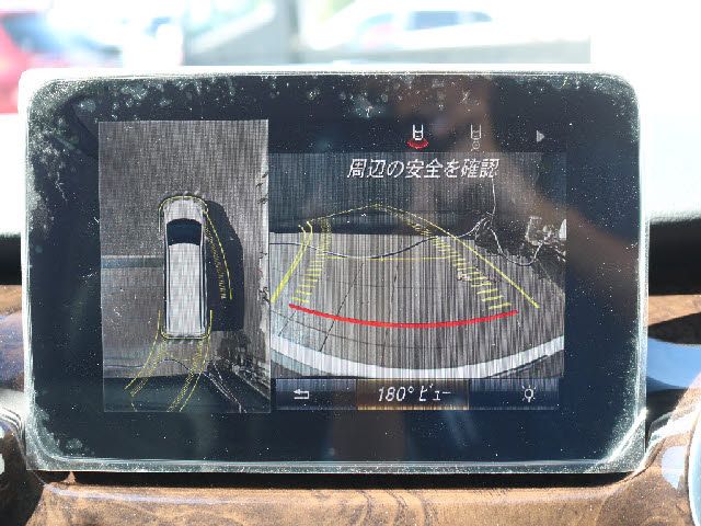 Mercedes Benz V-CLASS 2016-08 22411-15
