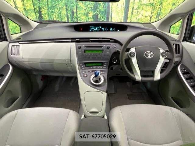 Toyota PRIUS 2009-08 253468-1