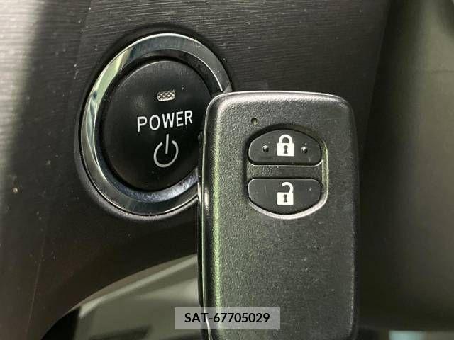 Toyota PRIUS 2009-08 253468-6