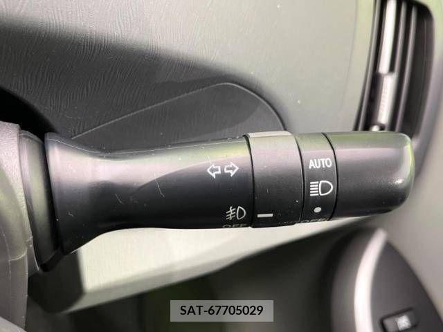 Toyota PRIUS 2009-08 253468-5