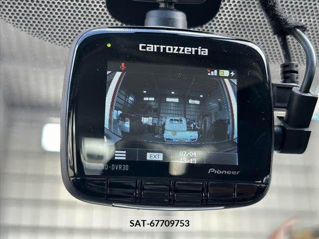 Toyota PRIUS 2015-07 328199-6