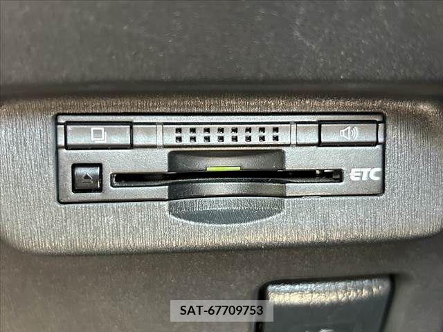 Toyota PRIUS 2015-07 328199-5