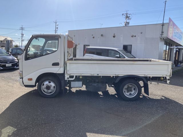 Hino DUTRO 2014-09 194547-3