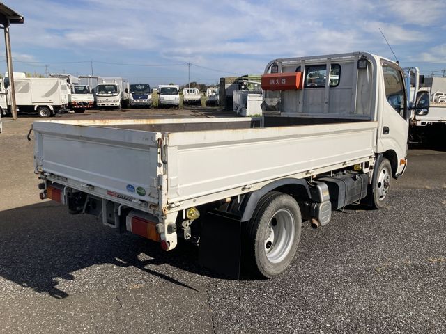 Hino DUTRO 2014-09 194547-6