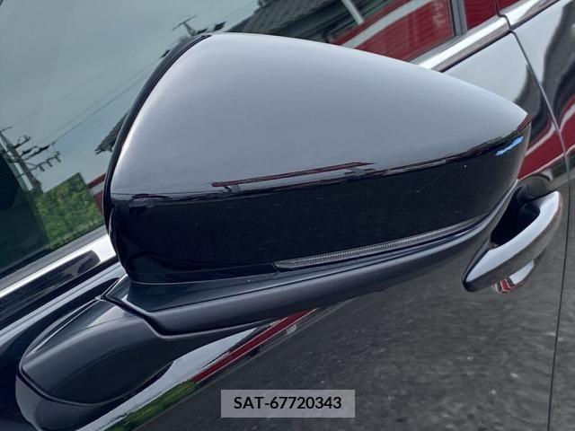 Mazda CX-30 2022-10 331822-18
