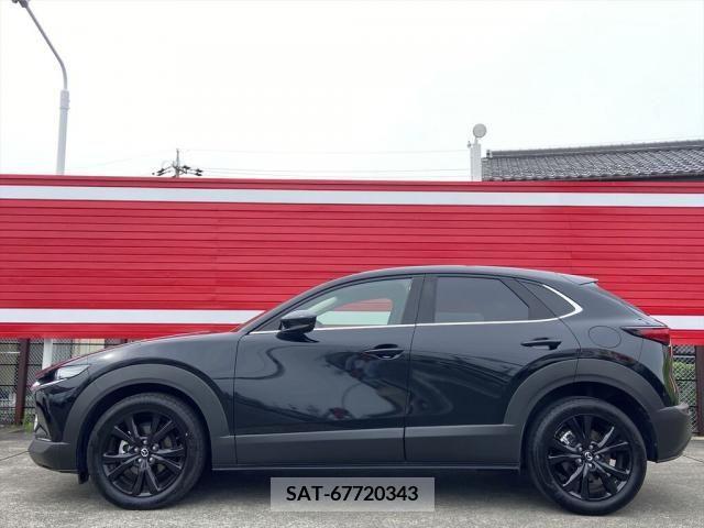 Mazda CX-30 2022-10 331822-4
