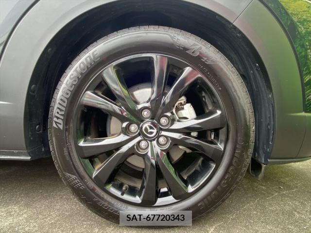 Mazda CX-30 2022-10 331822-25