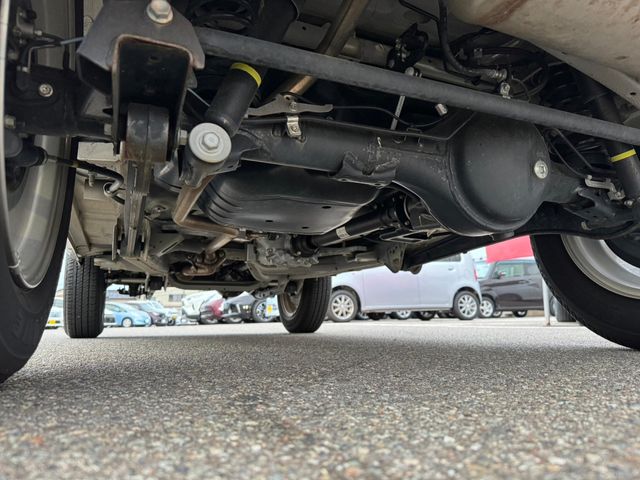 Suzuki JIMNY 2021-04 196607-26