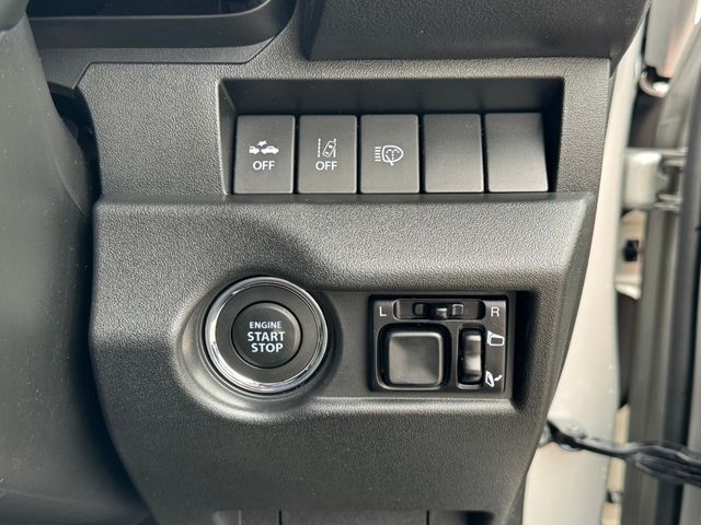 Suzuki JIMNY 2021-04 196607-15