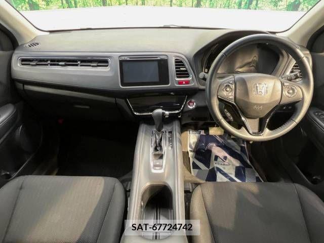 Honda VEZEL 2015-06 349688-1