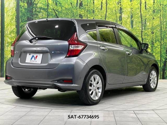 Nissan NOTE 2017-03 248604-17