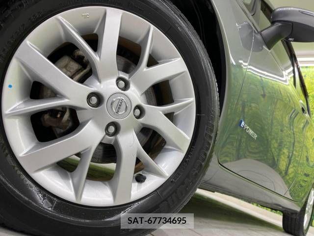 Nissan NOTE 2017-03 248604-13
