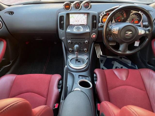 Nissan FAIRLADY Z 2010-09 186032-1