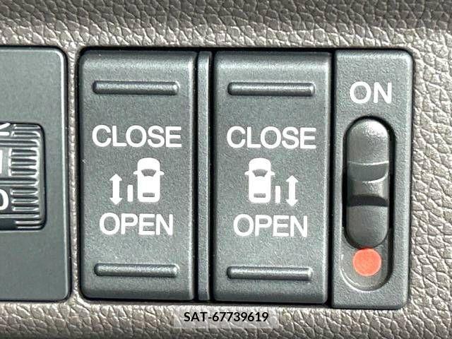 Honda FREED 2017-03 349607-4