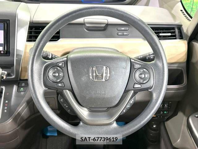 Honda FREED 2017-03 349607-12