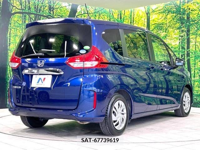 Honda FREED 2017-03 349607-18