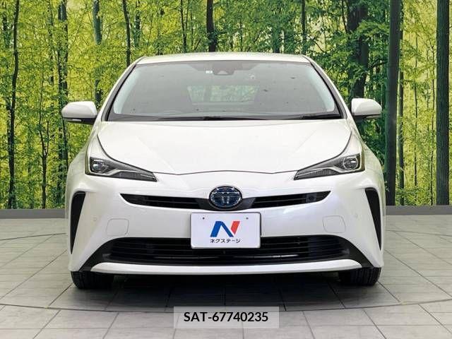Toyota PRIUS 2019-09 322431-14