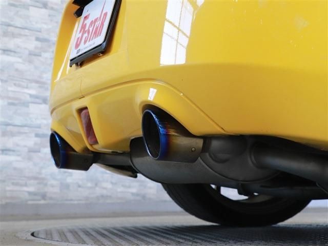 Nissan FAIRLADY Z 2009-03 6793-11