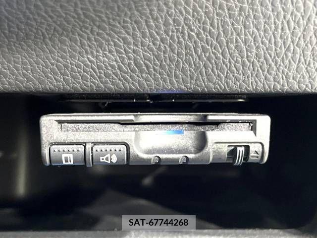 Nissan DAYZ ROOX 2018-01 296198-7