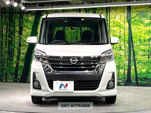 Nissan DAYZ ROOX 2018-01 296198-14