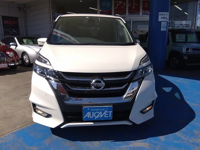 Nissan SERENA 2017-03 12247-4