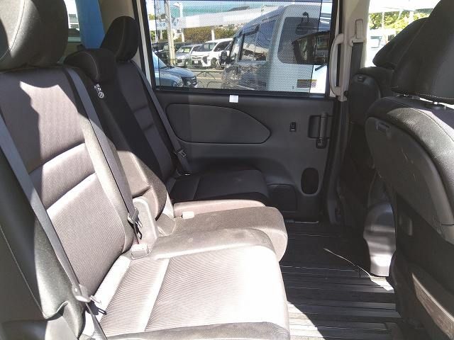 Nissan SERENA 2017-03 12247-7