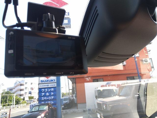 Nissan SERENA 2017-03 12247-17