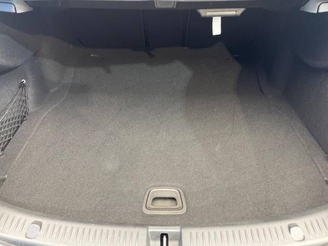 Mercedes Benz E-CLASS 2017-03 192807-13