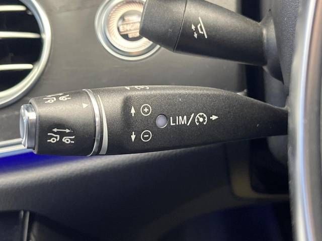 Mercedes Benz E-CLASS 2017-03 192807-8