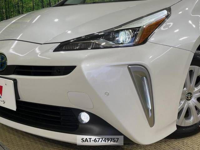 Toyota PRIUS 2021-12 214983-12