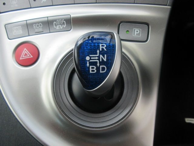 Toyota PRIUS PHV 2012-11 20862-15
