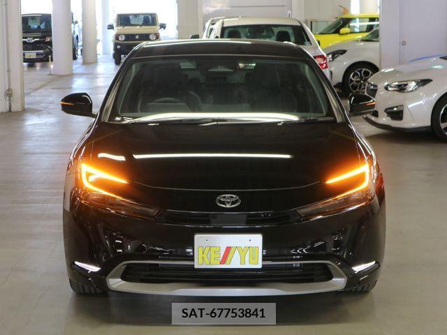 Toyota PRIUS 2023-10 281938-4