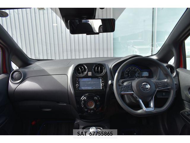 Nissan NOTE 2018-08 215925-2