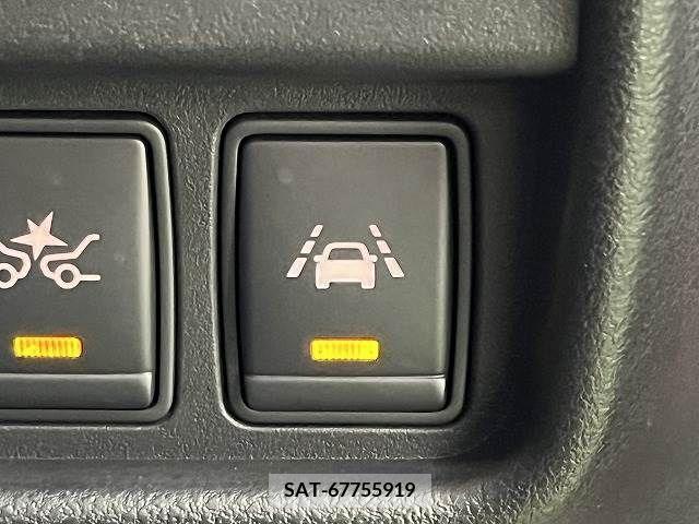 Nissan JUKE 2016-10 338454-7