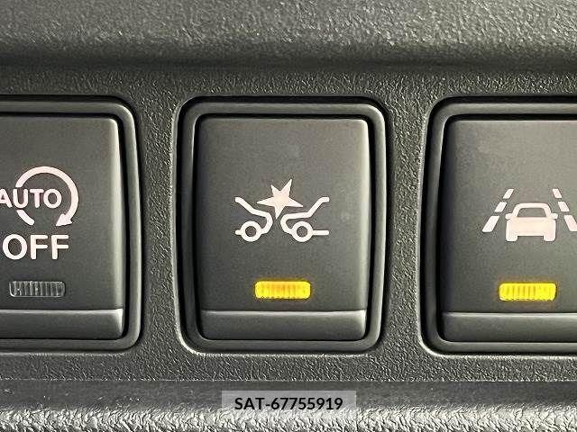 Nissan JUKE 2016-10 338454-5